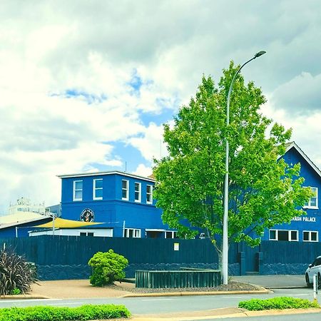 Crashpalace Backpackers Роторуа Екстериор снимка