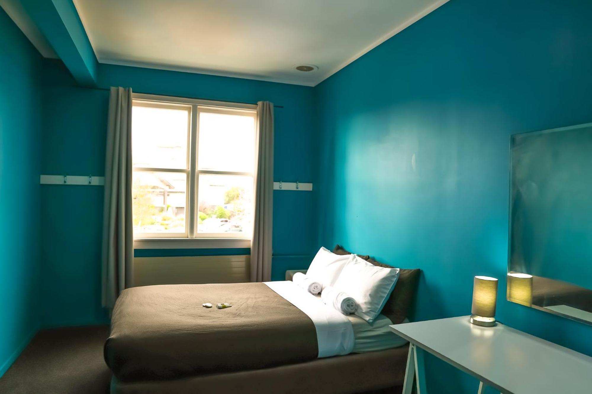 Crashpalace Backpackers Роторуа Екстериор снимка